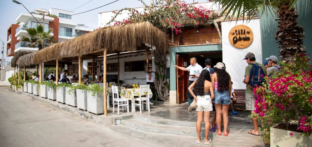 restaurant la casa gloria punta hermosa